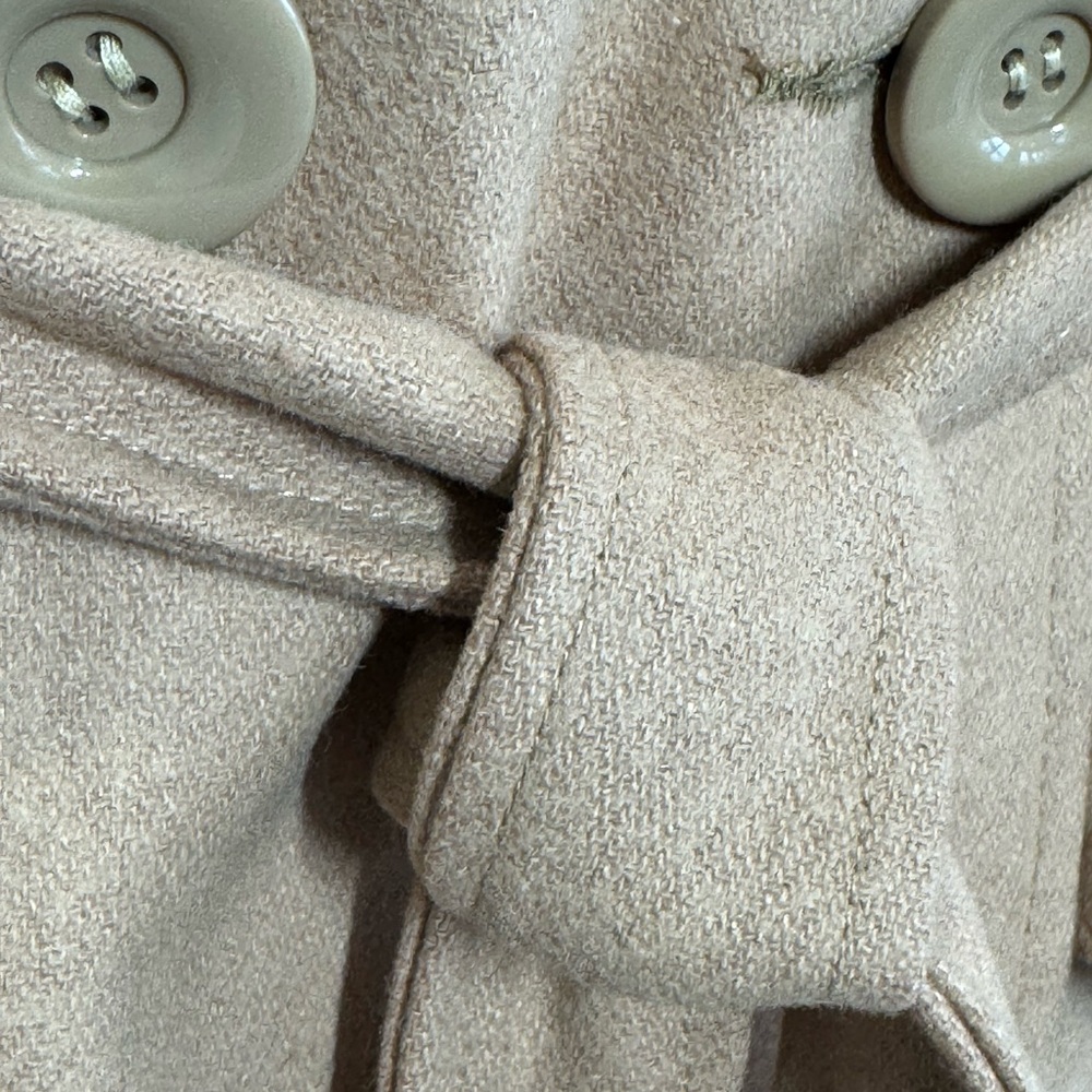 Cape Coat Button Belted Front Beige
SZ S/M - Picture 6 of 16